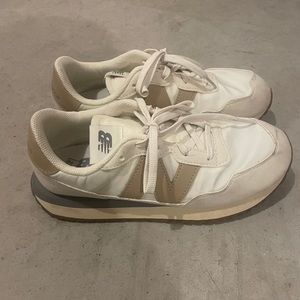 New Balance 237 Womens 7.5
